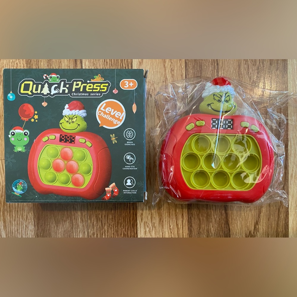 Grinch Themed Quick Press Christmas Grinch Game New In Box - Picture 2 of 7